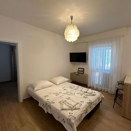 Apartmani Svemir Drage Exteriör bild