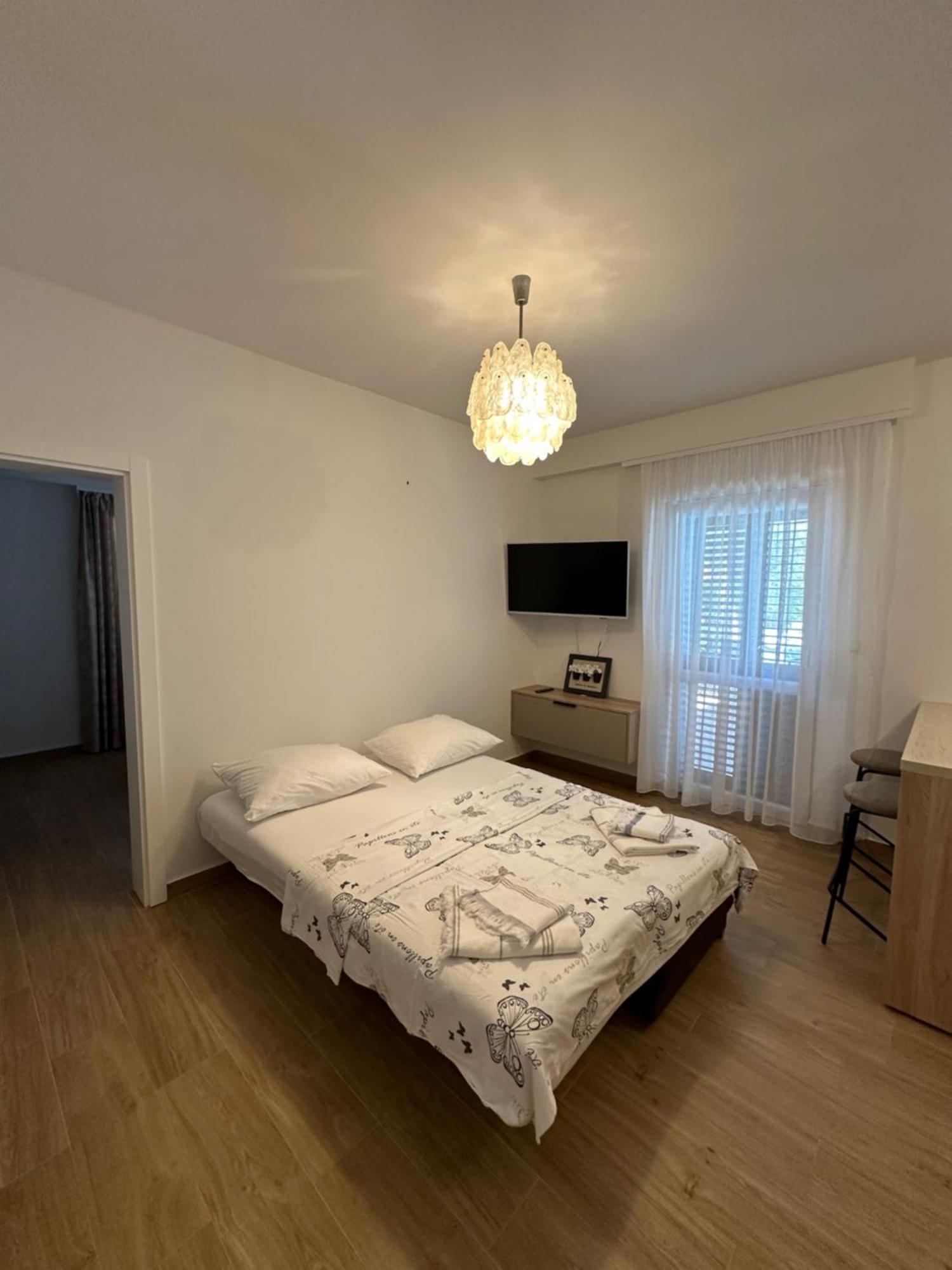 Apartmani Svemir Drage Exteriör bild